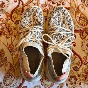 Adidas Cloudfoam Sneakers